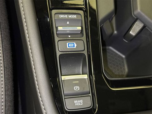 New 2025 Honda Accord Touring image 29