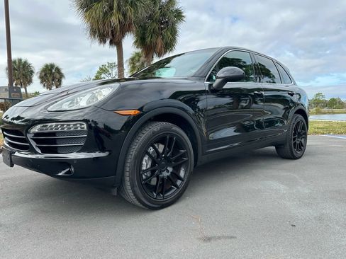 Used 2012 Porsche Cayenne image 5