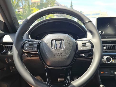 Used 2025 Honda Civic Sport image 24