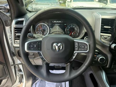 Used 2025 RAM 1500 Big Horn AWD/4WD image 5