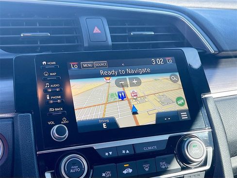 Used 2020 Honda Civic Touring image 13