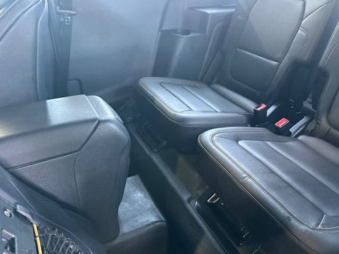 Used 2021 Ford Bronco Badlands image 11