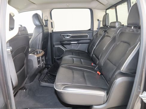 Used 2019 RAM 1500 Laramie image 46