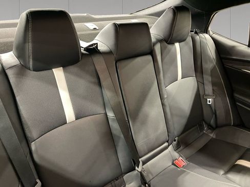 Used 2025 Toyota Camry SE image 18