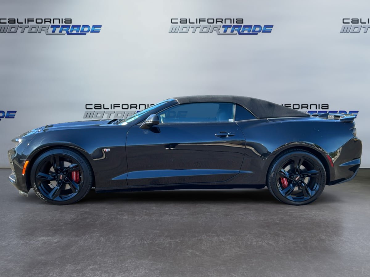 Used 2020 Chevrolet Camaro SS RWD image 8
