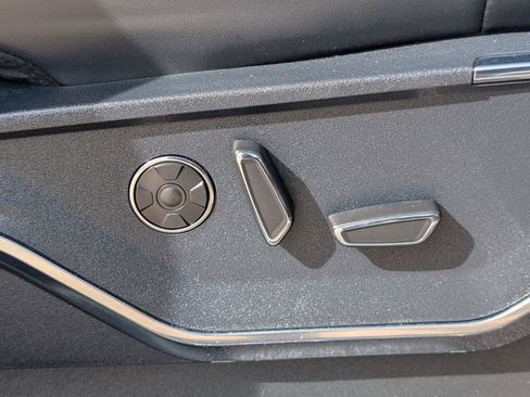 Used 2021 Ford F150 Platinum w/ Equipment Group 701A High image 25