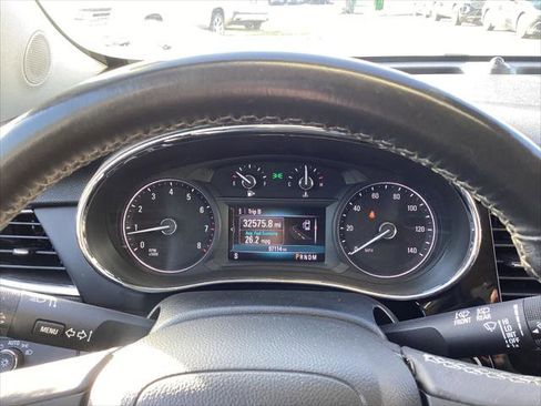 Used 2018 Buick Encore Preferred image 31