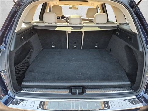 Used 2019 Mercedes-Benz GLC 350e 4MATIC image 6