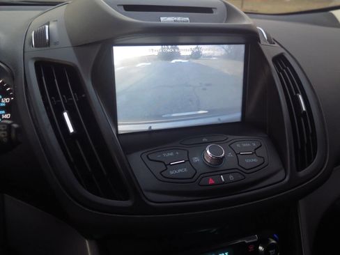 Used 2014 Ford Escape SE w/ Equipment Group 201A image 13