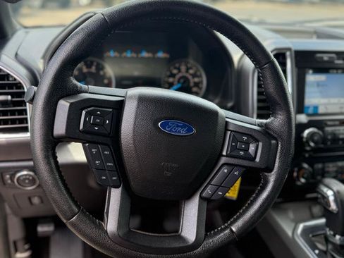 Used 2016 Ford F150 XLT w/ Equipment Group 302A Luxury AWD/4WD image 10