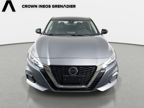 Used 2020 Nissan Altima 2.5 SR image 2