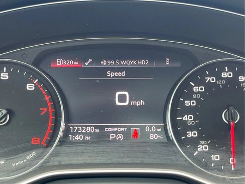 Used 2022 Audi Q5 2.0T Premium AWD/4WD image 32