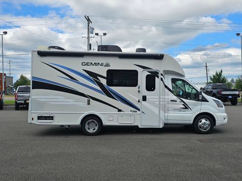 Used 2023 Ford Transit 350 Low Roof DRW AWD w/ Motorhome Prep Package image 5
