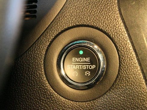 Used 2019 Ford Explorer XLT w/ Safe & Smart Package image 26