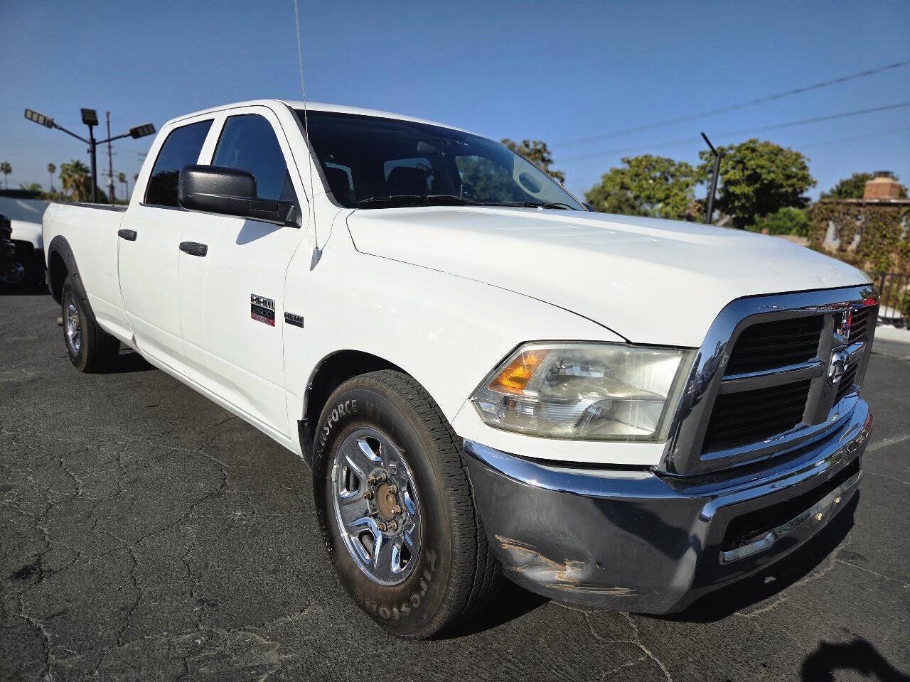 Used 2012 RAM 2500 ST w/ Chrome Appearance Group RWD image 2