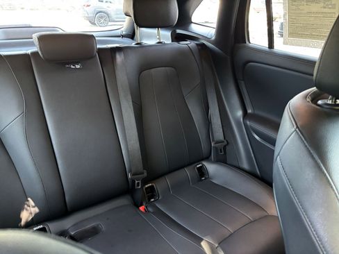 Used 2025 Mercedes-Benz GLA 250 4MATIC image 38