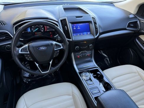 Used 2020 Ford Edge SEL w/ Cold Weather Package image 24