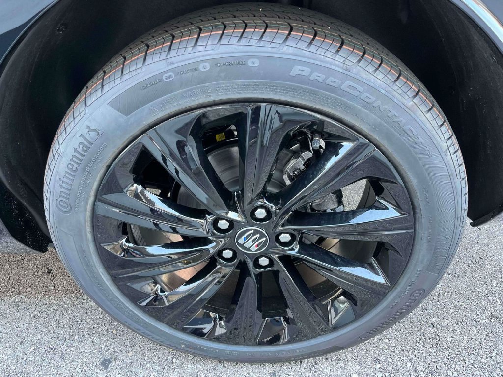 New 2026 Buick Envista Sport Touring w/ Convenience I Package FWD image 11