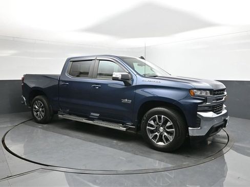 Used 2020 Chevrolet Silverado 1500 LT w/ Texas Edition image 17