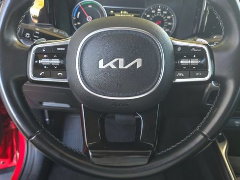 Used 2022 Kia Sorento S FWD image 13