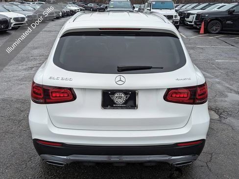 Used 2022 Mercedes-Benz GLC 300 4MATIC image 9