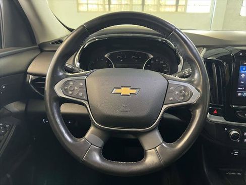 Used 2021 Chevrolet Traverse High Country image 15