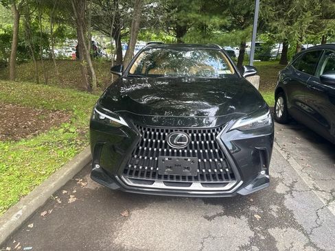 Used 2024 Lexus NX 350 AWD image 2