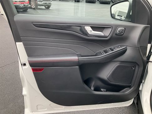 New 2026 Ford Escape ST-Line Select w/ Tech Pack #2 image 17