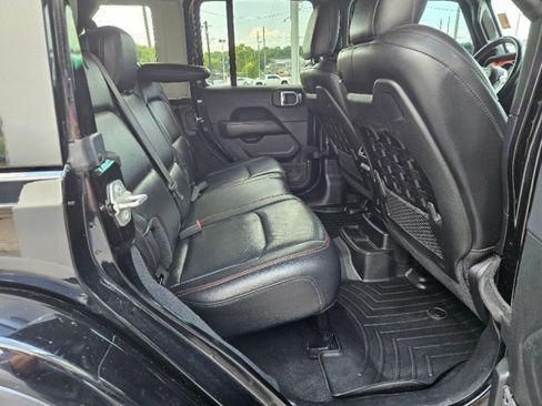 Used 2019 Jeep Wrangler Unlimited Rubicon image 11