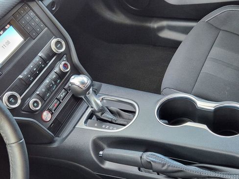 Used 2023 Ford Mustang Convertible image 19