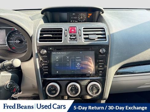 Used 2017 Subaru Forester 2.5i Limited image 11