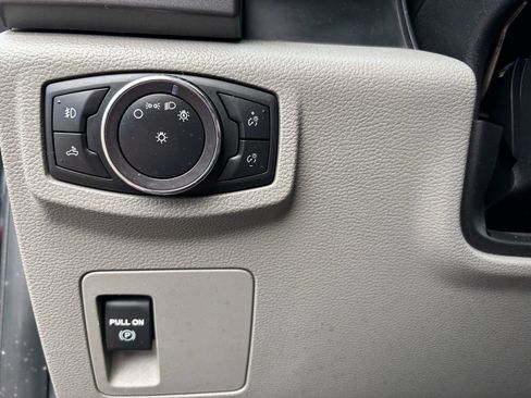 Used 2018 Ford F150 XLT image 31