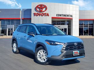 New 2026 Toyota Corolla Cross LE video 2