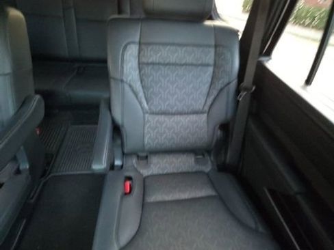 Used 2025 Toyota Sequoia Limited image 31