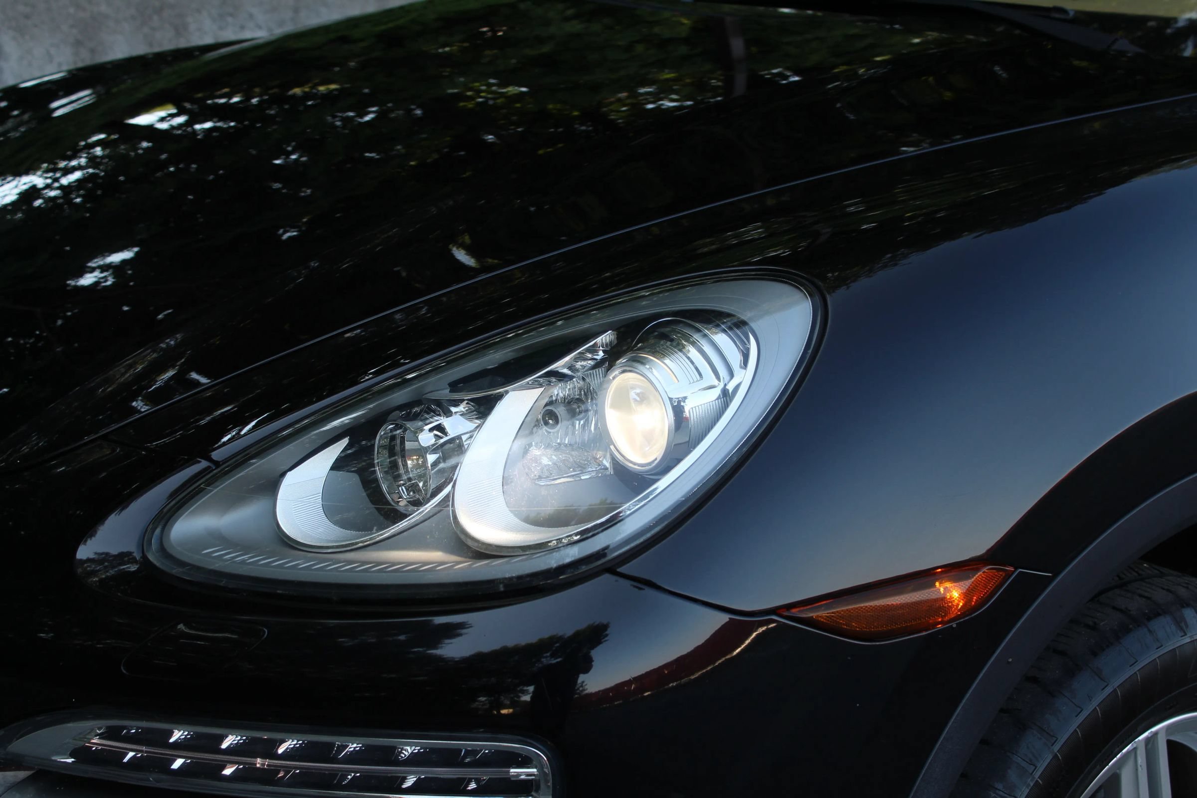 Used 2014 Porsche Cayenne AWD/4WD image 36
