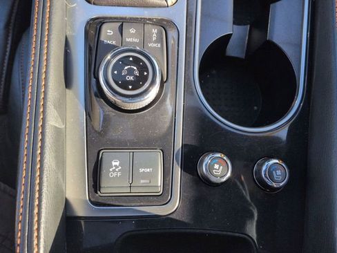 Used 2022 Nissan Maxima SR w/ Sport Mat Group image 23