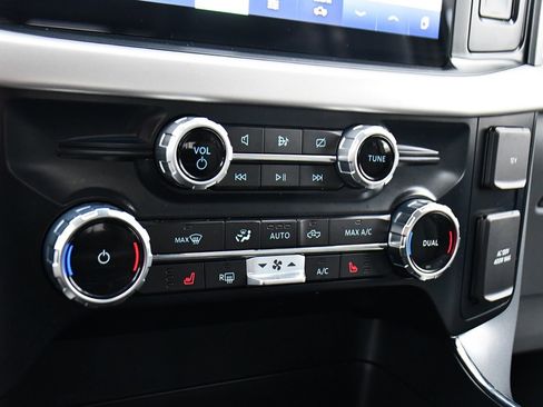 Used 2022 Ford F150 XLT w/ Equipment Group 302A High image 28