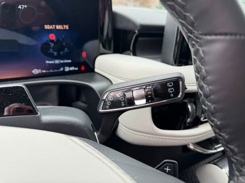 New 2026 Lincoln Aviator AWD image 27