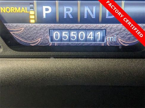 Certified 2022 RAM 1500 Limited w/ Body Color Bumper Group image 19