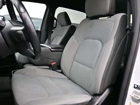 Used 2023 RAM 1500 Big Horn AWD/4WD image 5