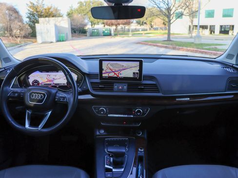 Used 2018 Audi Q5 2.0T Premium Plus image 26