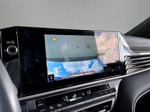 Used 2025 Toyota Camry SE w/ Multimedia Upgrade Package FWD image 13