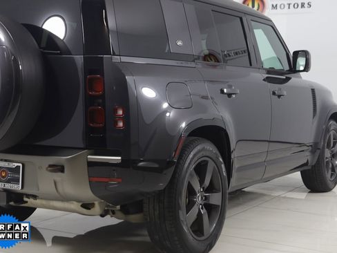 Used 2024 Land Rover Defender 110 X-Dynamic SE image 45