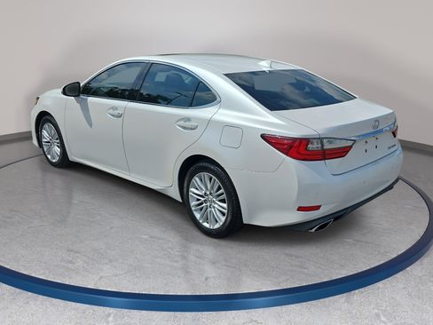 Used 2017 Lexus ES 350 w/ Premium Package FWD image 7