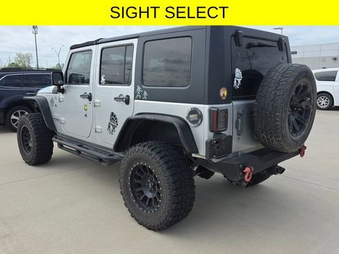 Used 2010 Jeep Wrangler Unlimited Sahara w/ Trailer Tow Group image 3