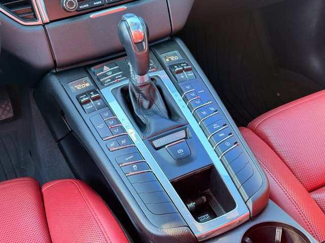 Used 2018 Porsche Macan S w/ Premium Package Plus AWD/4WD image 16