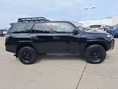 Used 2020 Toyota 4Runner TRD Pro AWD/4WD image 7