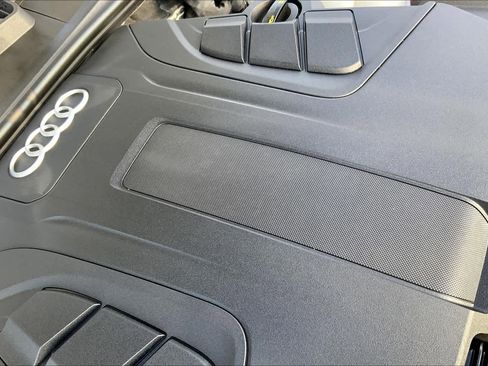 Used 2019 Audi Q7 3.0T Prestige w/ Prestige Package AWD/4WD image 32