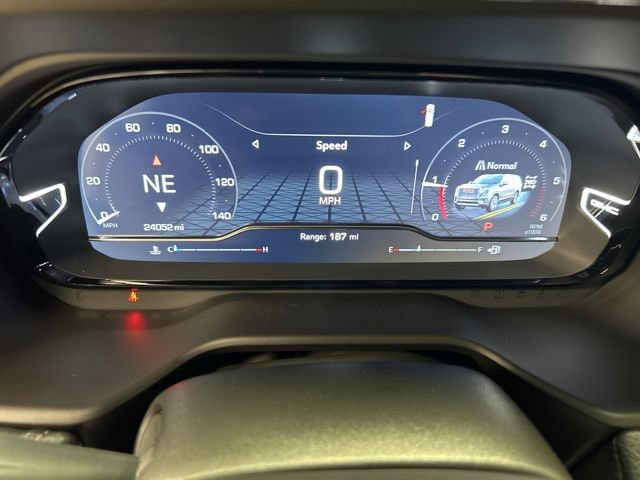 Used 2024 GMC Yukon Denali AWD/4WD image 21