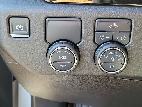 Used 2025 Chevrolet Silverado 1500 RST w/ LPO, Dark Essentials Package image 16